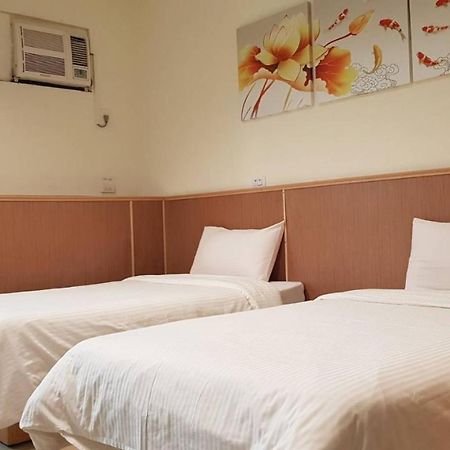 Fuga Hotel Taitung Екстер'єр фото