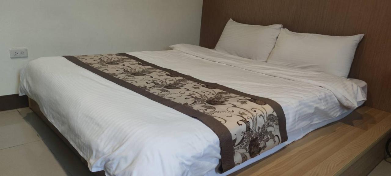 Fuga Hotel Taitung Екстер'єр фото